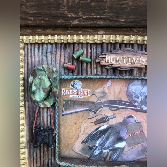 Hunting Portrait Gift - Picture 2 of 4